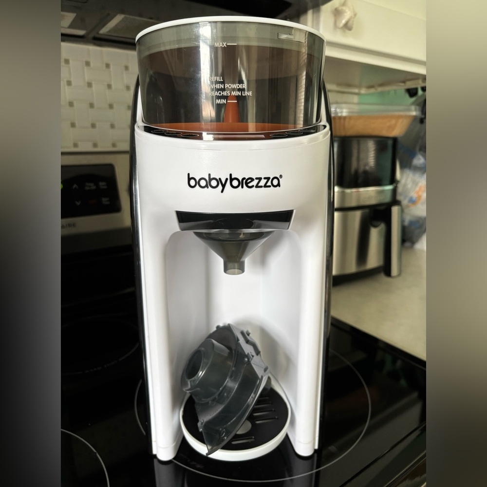 Baby Brezza Formula Dispenser